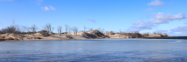 Early winter at West Lake